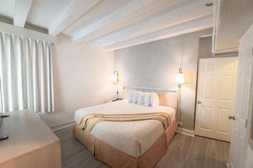 BROADMORE MIAMI BEACH image 6